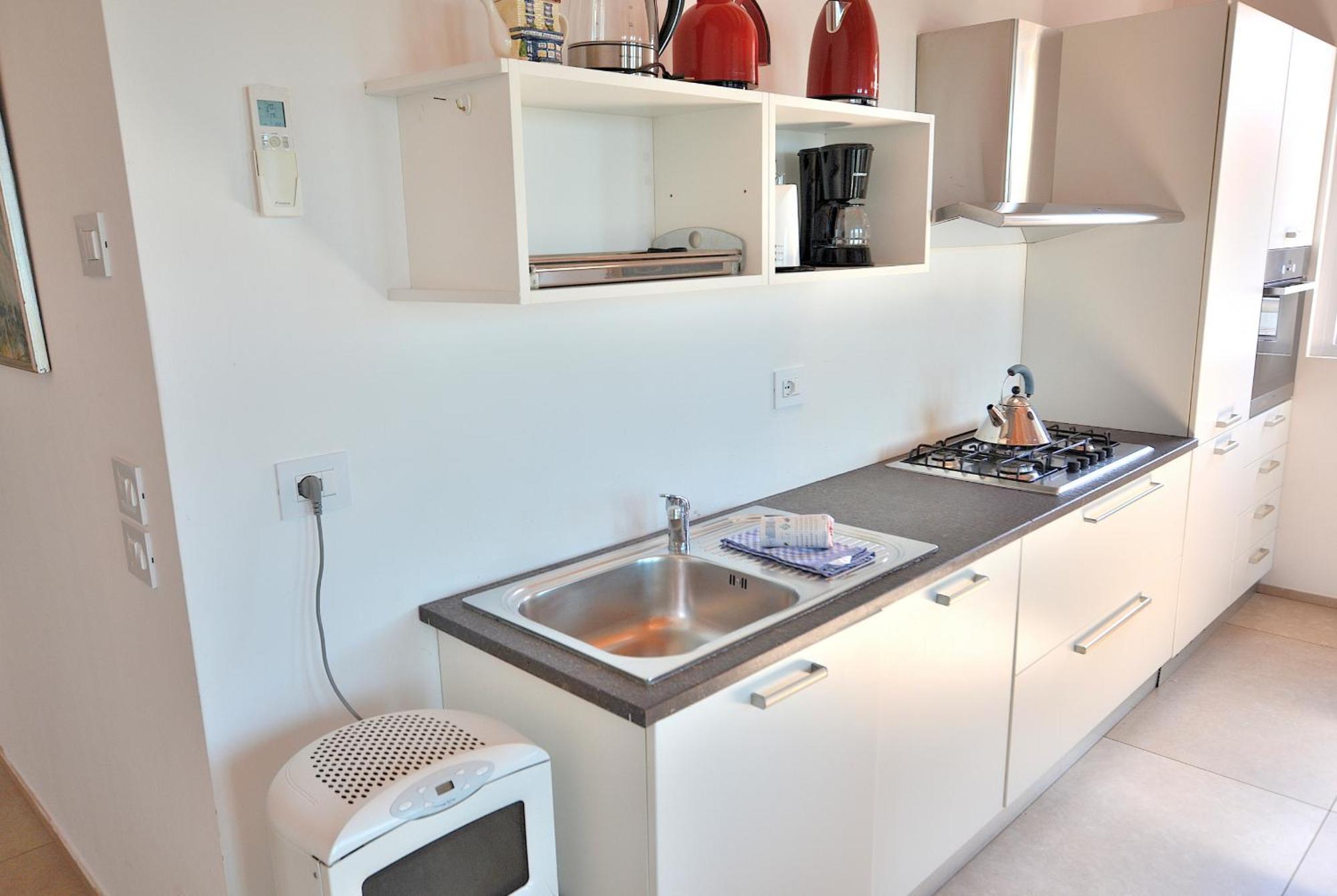 South Apartment With Pool Torri Del Benaco Esterno foto